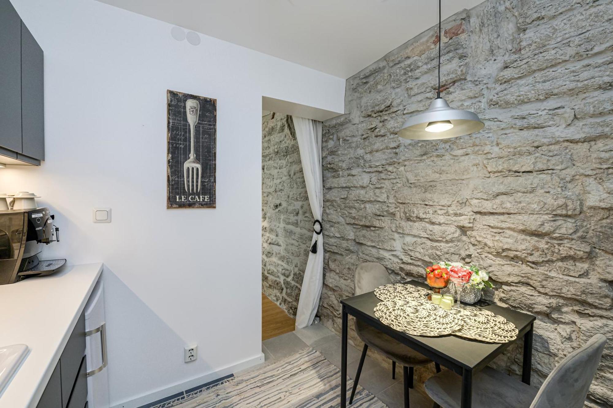 Tallinn Old Town Romantic Apartment ภายนอก รูปภาพ