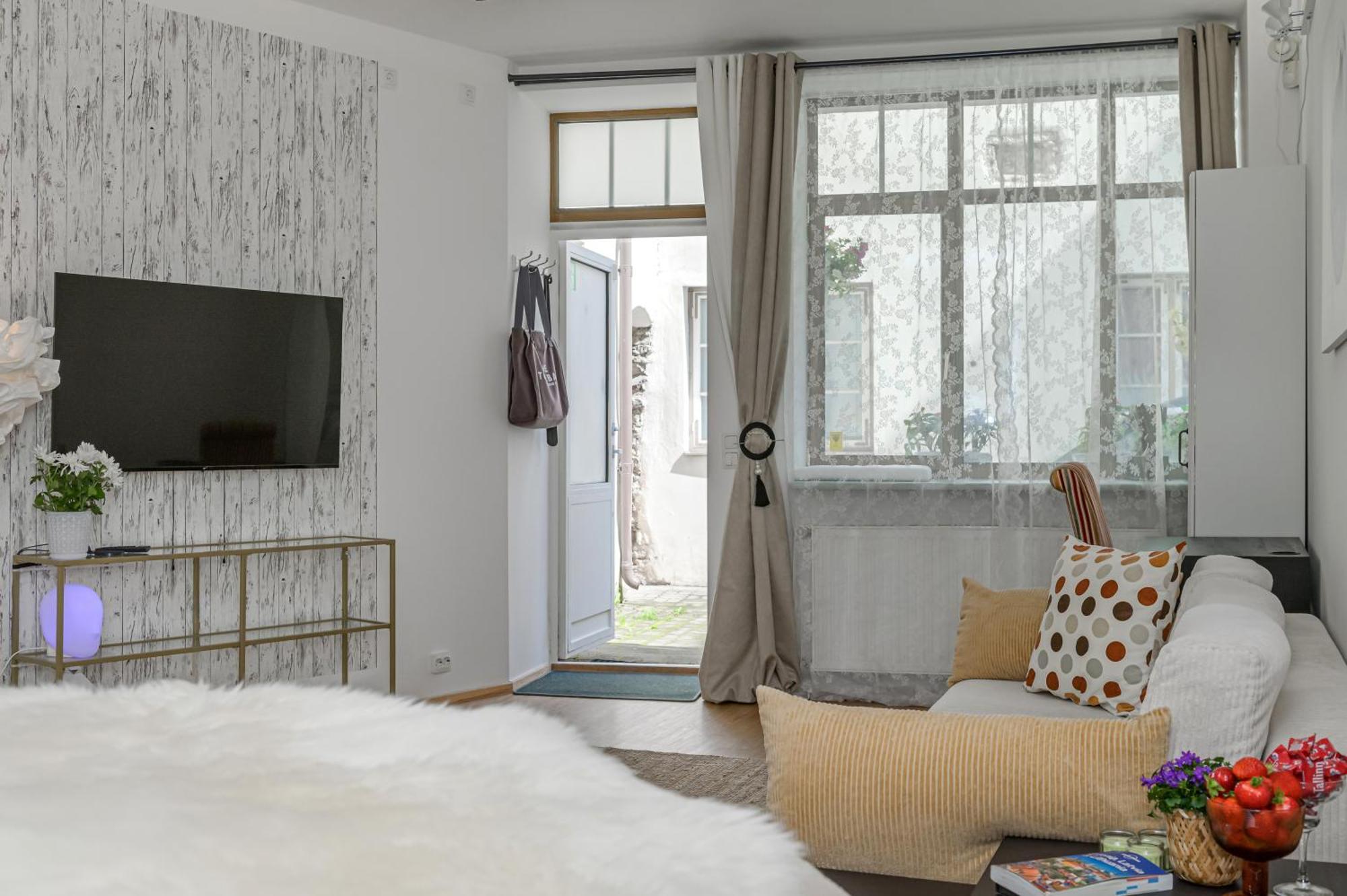 Tallinn Old Town Romantic Apartment ภายนอก รูปภาพ